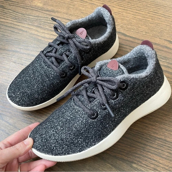 Allbirds Women's Wool Runner LIMITED EDITION:
Natural Grey (Cream Sole) - Picture 1 of 14